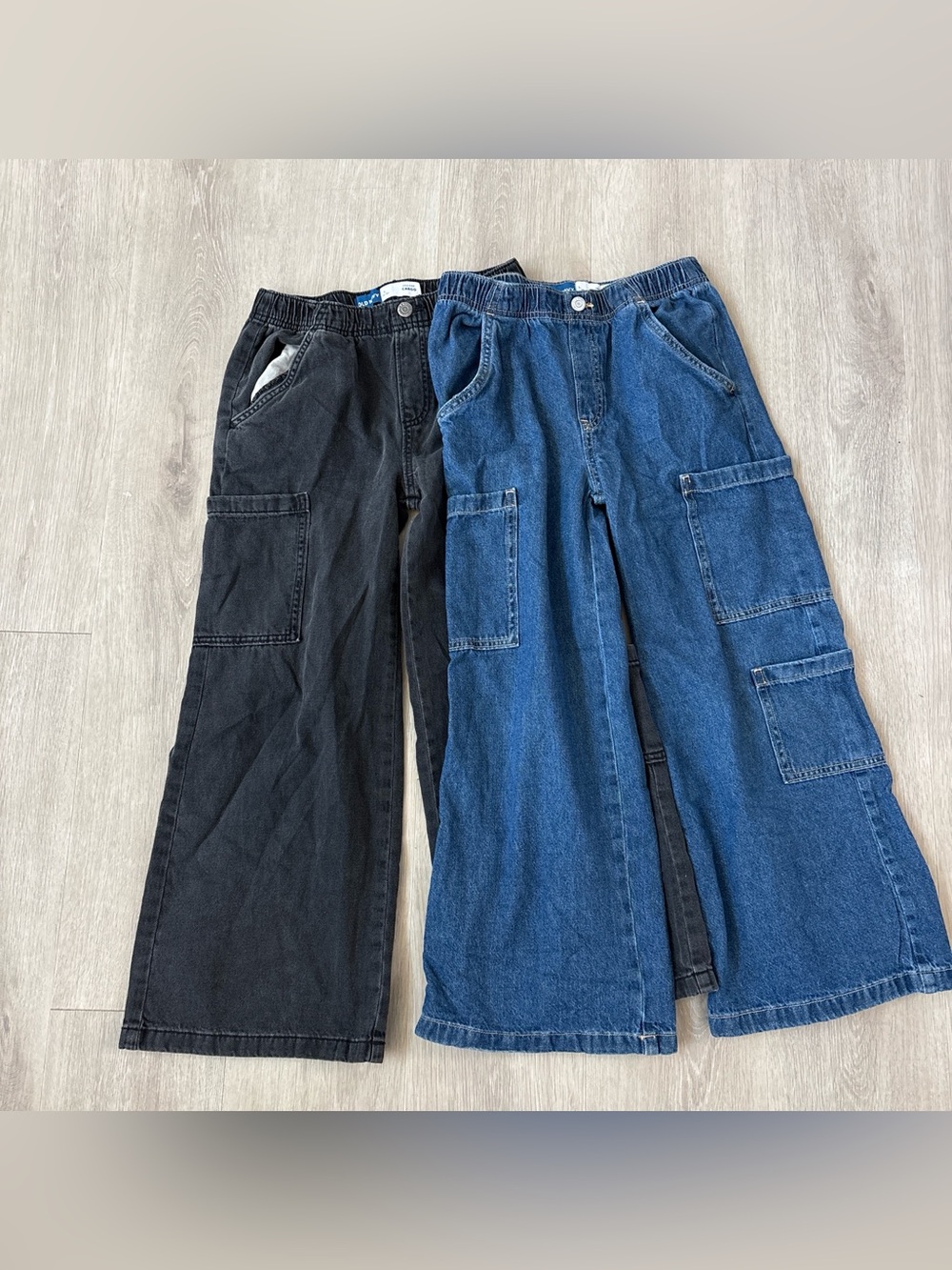 Girls Old Navy Bundle High-Waisted Pull-On Super Wide-Leg Cargo Jeans
